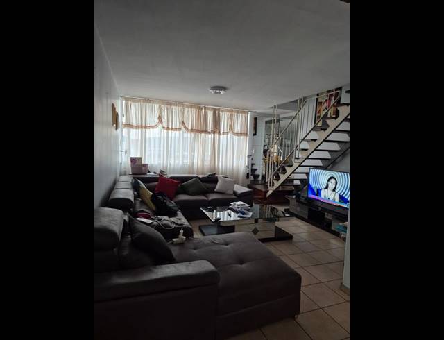 2 BEDROOM PROPERTY TO RENT IN GEZINA